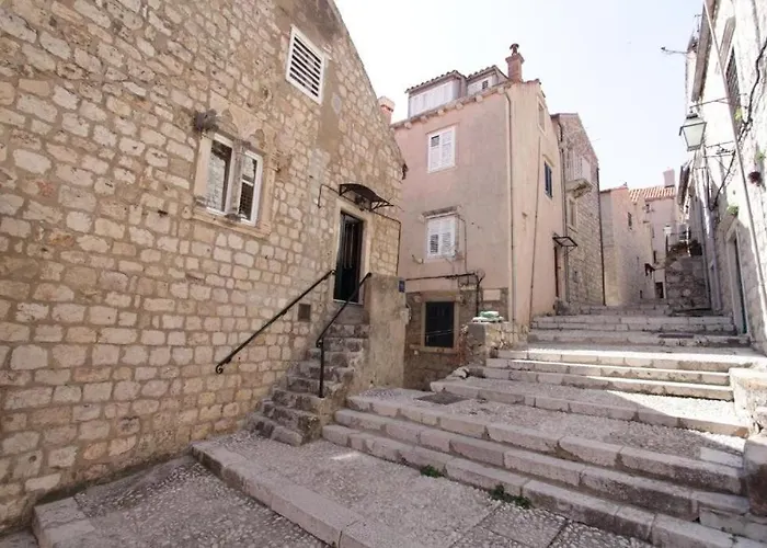 Apartment Kovac Old Town 2