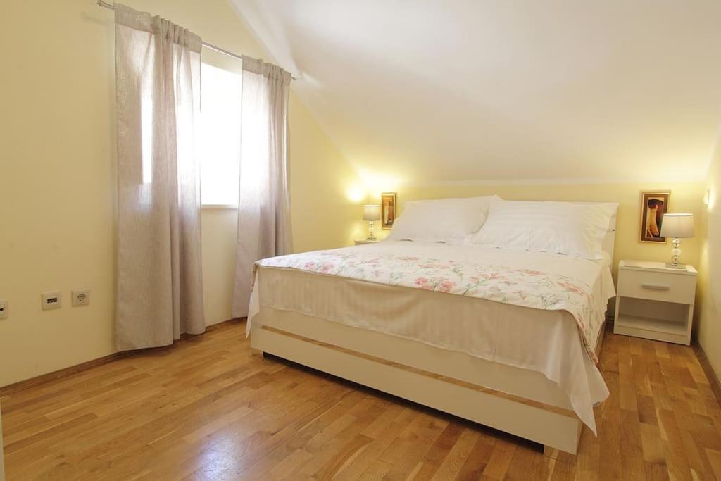 Kovac Old Town 2 Apartament *